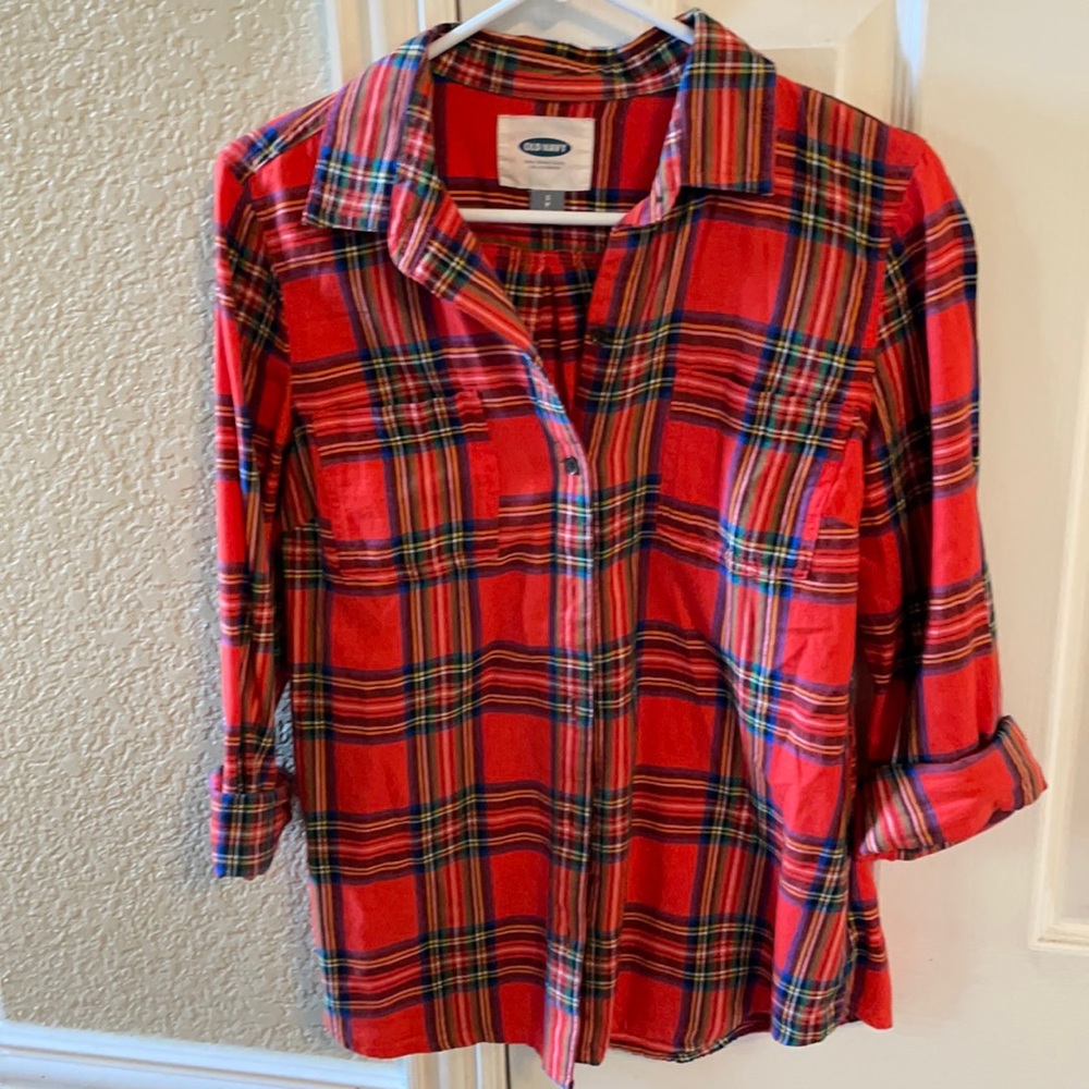 Old Navy button down shirt. Size Small.